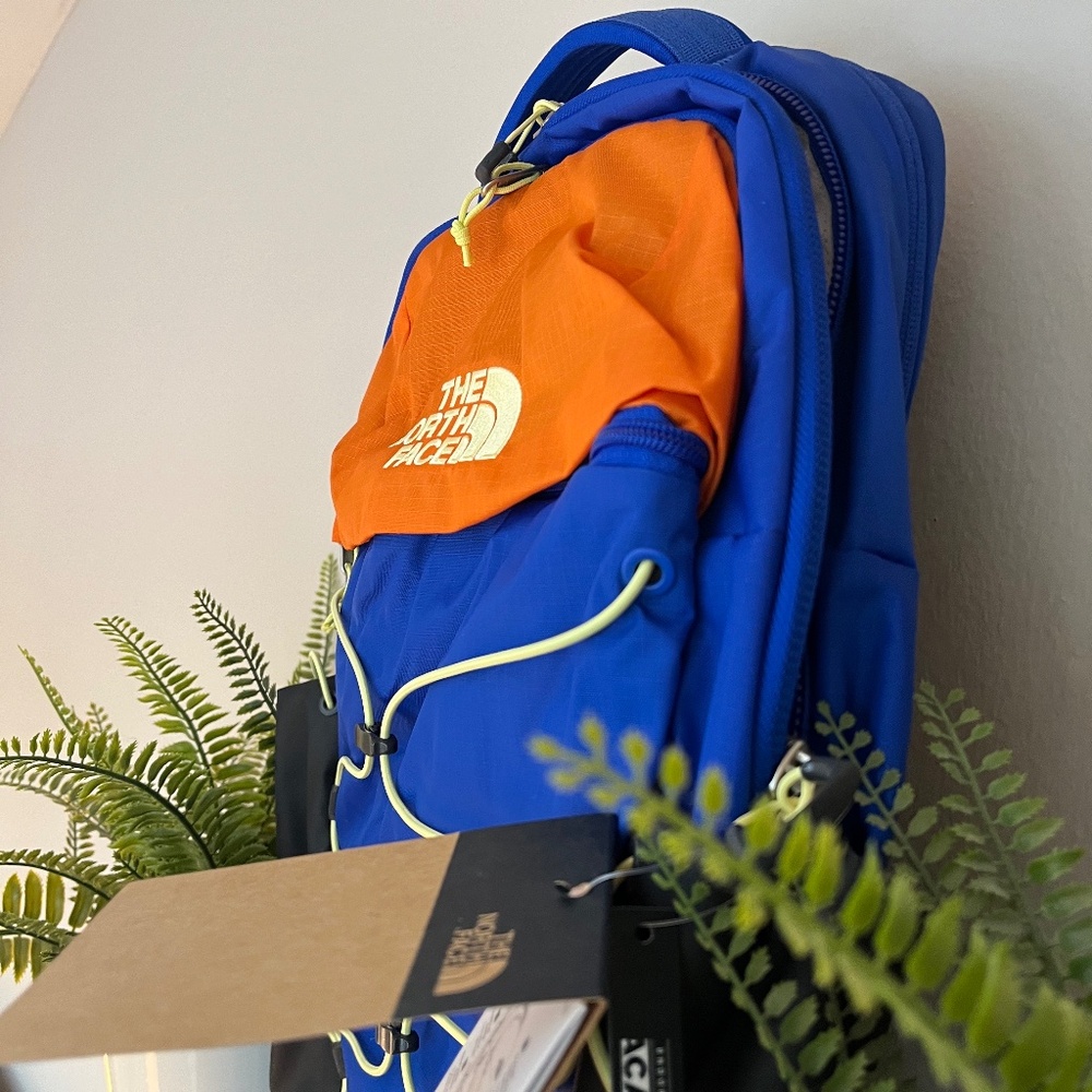 The North Face Backpack Borealis (Brand new) - Picture 4 of 6